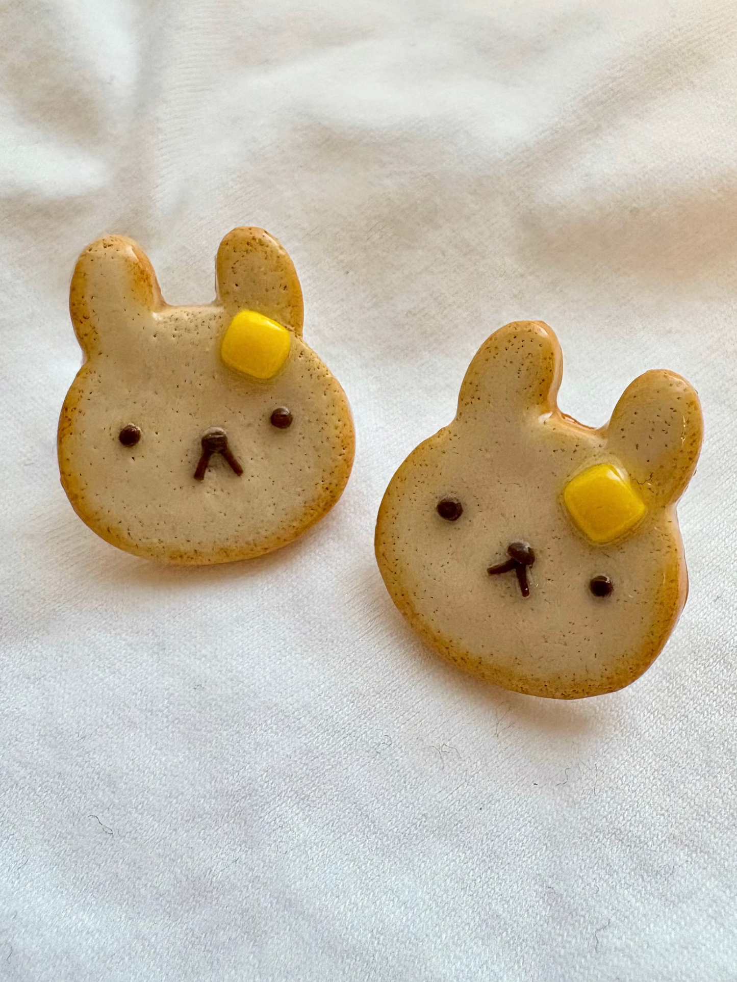 Bunny Toast Clay Pin